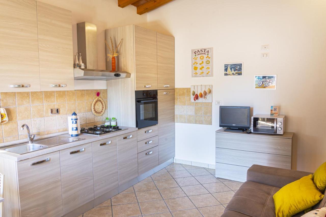 Appartamenti La Casina Porto Azzurro Exterior foto
